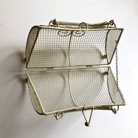 NWOT Vintage Style Painted Wire Bag - Picture 4 of 9
